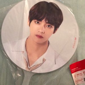 BTS Image Picket Of V